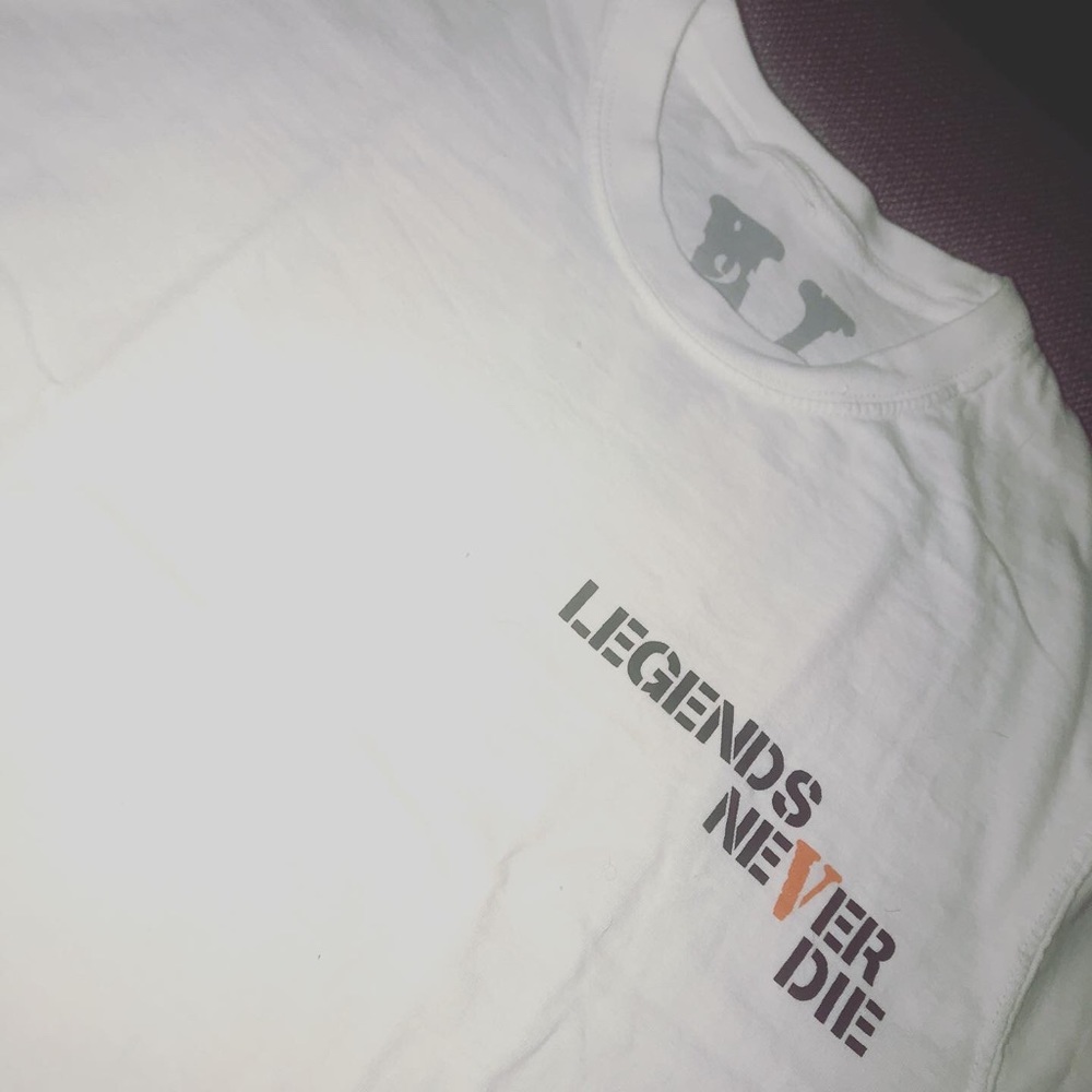 Shirt - Picture 2 of 2